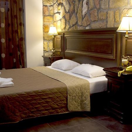 Iris Spa Loutrá Edipsoú Rom bilde