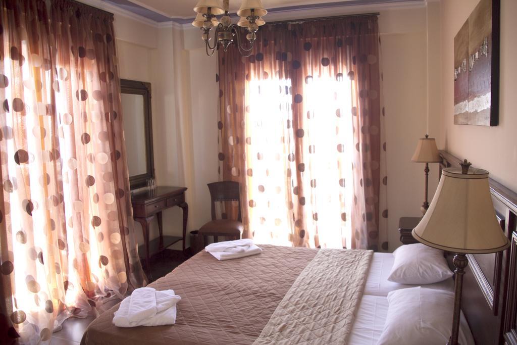 Iris Spa Loutrá Edipsoú Rom bilde