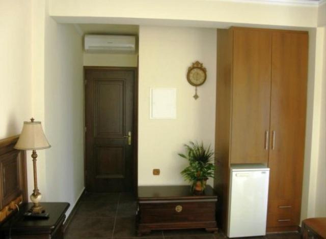 Iris Spa Loutrá Edipsoú Eksteriør bilde