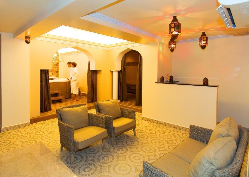 Iris Spa Loutrá Edipsoú Rom bilde